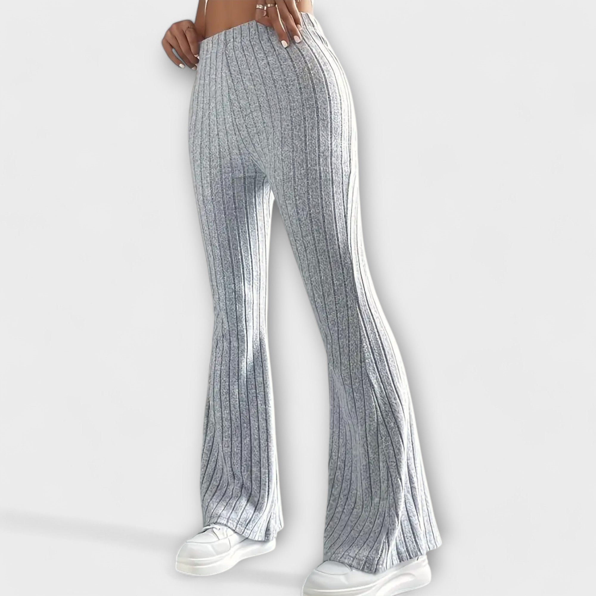 Jennifer – Elegant Flared Trousers