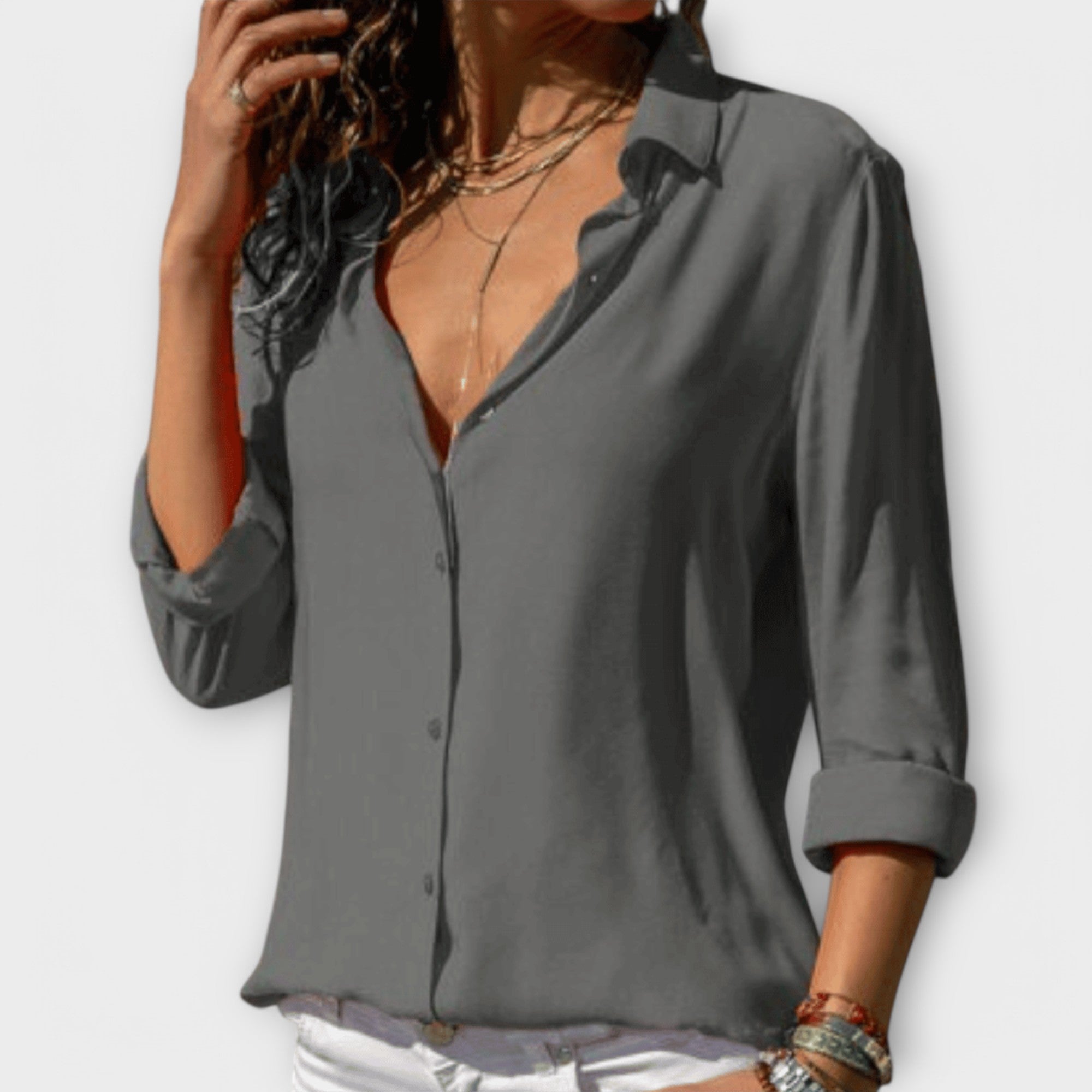 Mona | the perfect blouse